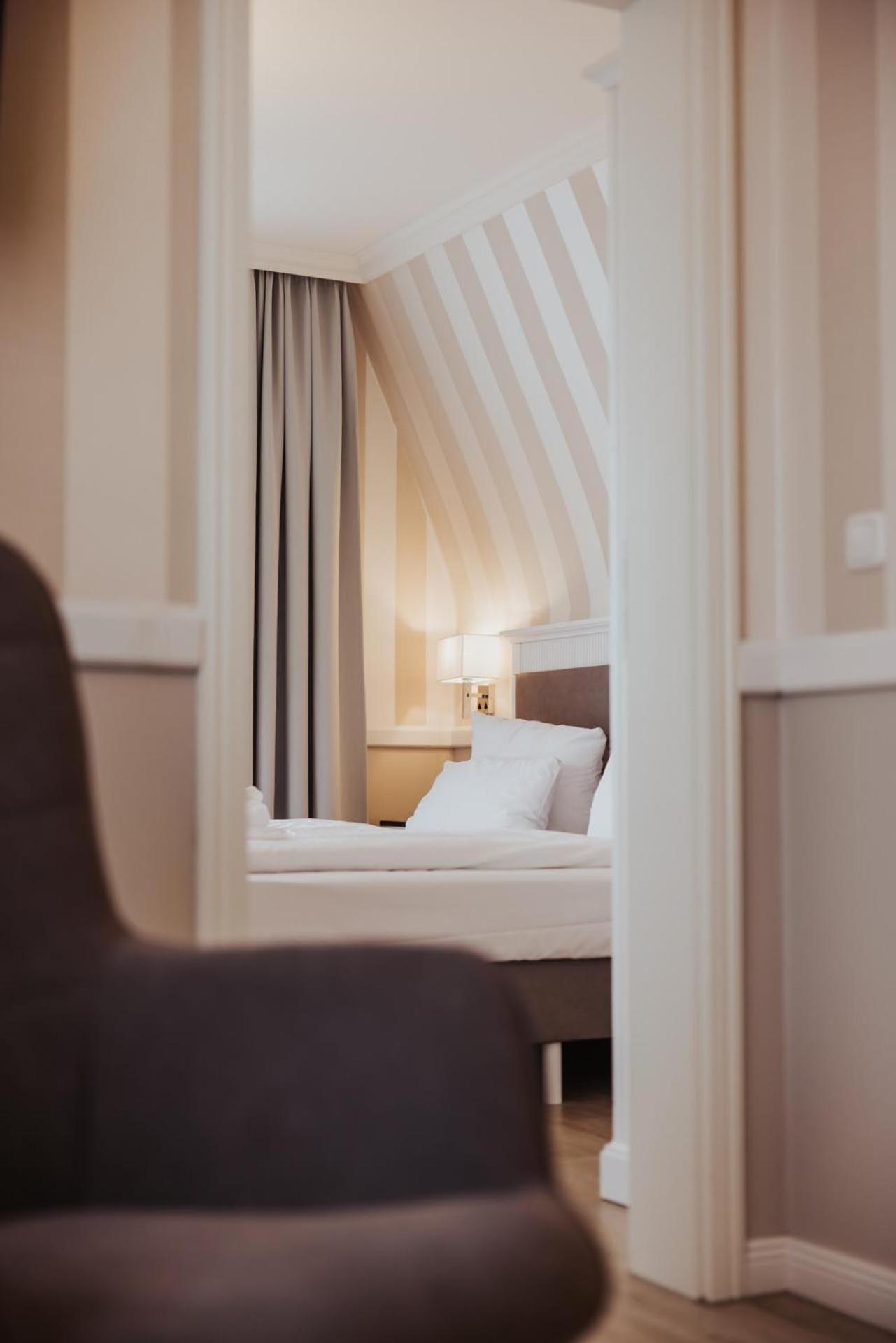 Hotel IV Jahreszeiten Strandperle Kuehlungsborn Luaran gambar